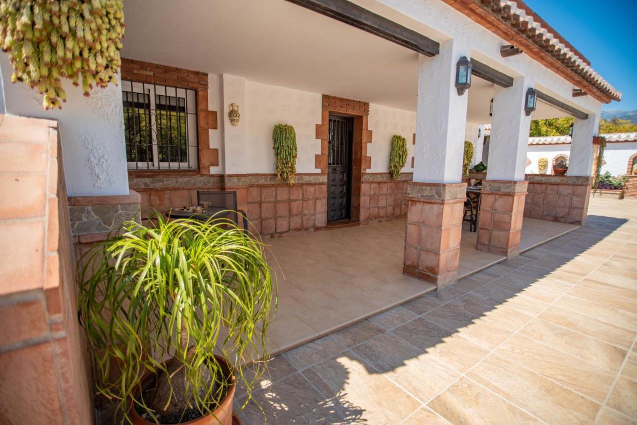 Casa Rural En Nerja Villa Ruisol By Centrall Alquileres Turisticos Exterior photo